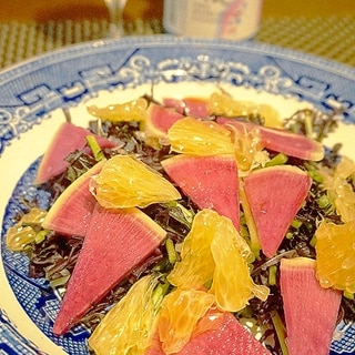 【茨城食材】からし菜と紅心大根のサラダ